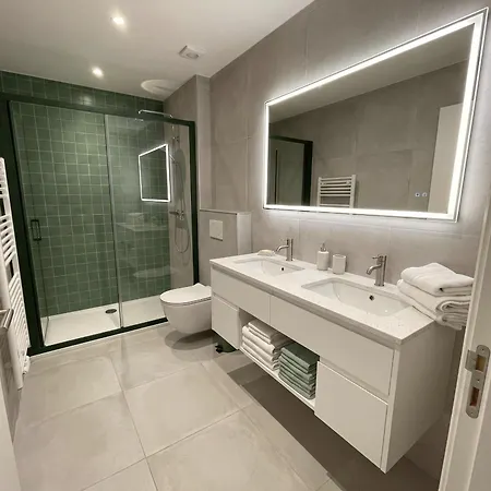 The Emerald Penthouses - Da Rocha Hotel 5*